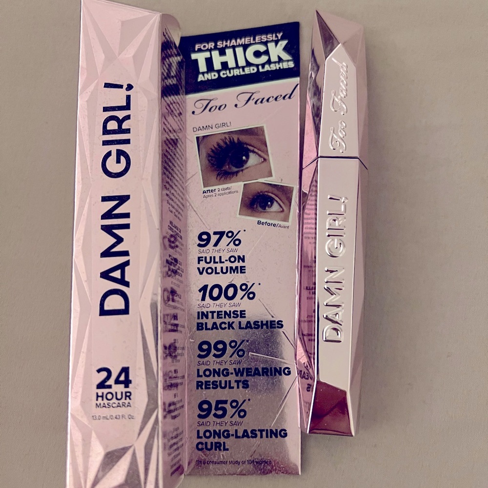 Too Faced Damn Girl mascara
